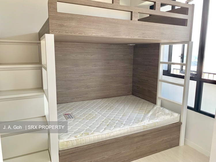 Sky Vue (D20), Condominium #197646972